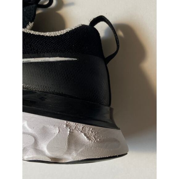 Nike Men's React‎ Infinity Run Flyknit Sneakers 9 - Picture 9 of 11